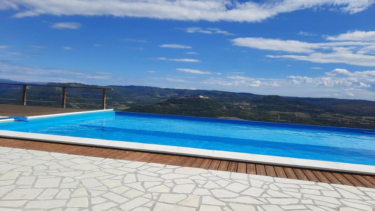 Villa San Silvestro Oprtalj Exteriér fotografie