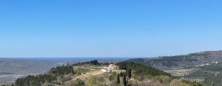 Villa San Silvestro Oprtalj Exteriér fotografie